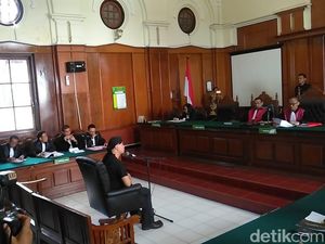 Diadili di Surabaya, Ahmad Dhani Didakwa Pencemaran Nama Baik