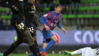 Salah satu klub yang meminjamnya adalah Caen. Di klub ini, Sala mulai unjuk gigi di Ligue 1. (Foto: CHARLY TRIBALLEAU / AFP)