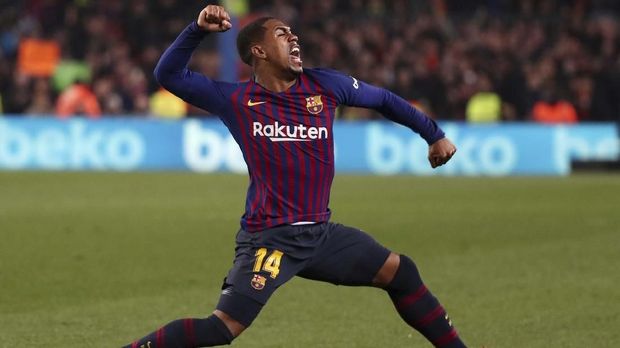 Malcolm mencetak gol menyamakan skor untuk Barcelona. (