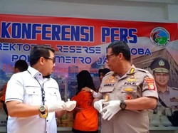 Reva dan Anggie, 2 Identitas Lain Yogi Saputra