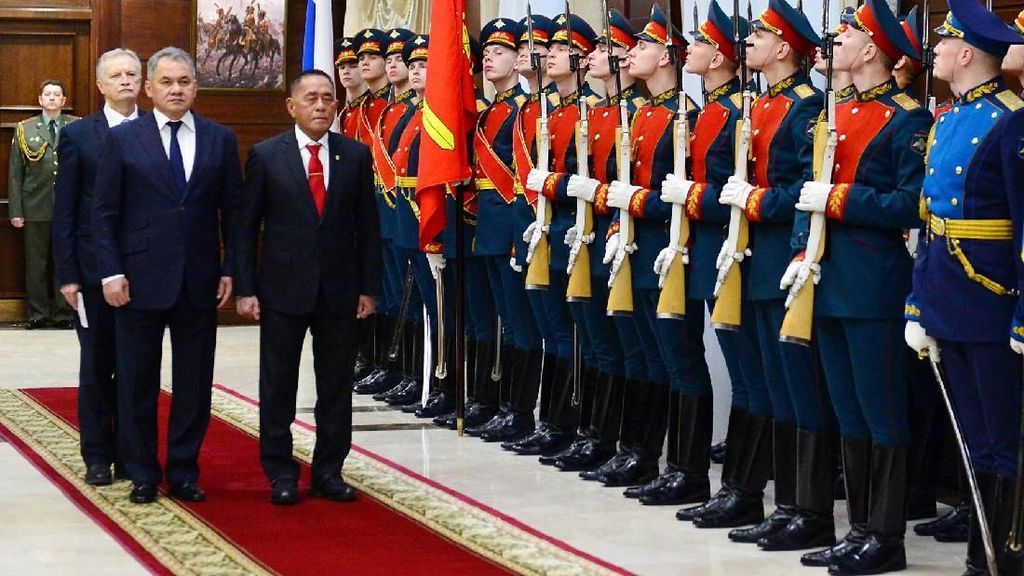 Ryamizad Ryacudu Temui Menhan Rusia di Moscow Ryamizad Ryacudu Temui Menhan Rusia di Moscow