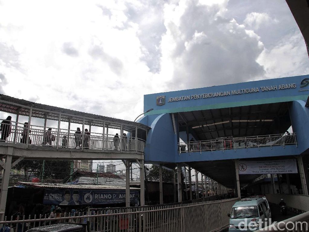 Belum Diresmikan, JPM Tanah Abang Masih Butuh Tambahan Halte TransJ Belum Diresmikan, JPM Tanah Abang Masih Butuh Tambahan Halte TransJ