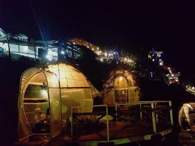 Foto: Liburan Mendadak, Nikmati Malam di Bandung Yuk!