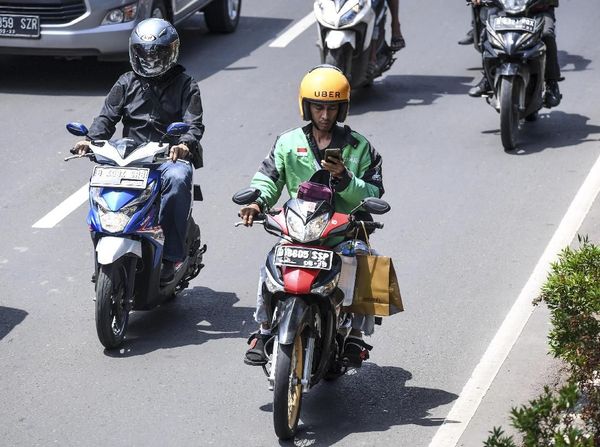 Hati-hati! Berkendara Pakai GPS Bisa Kena Tilang Pak Polisi