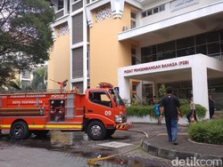 Ruang Kelas di Kampus UIN Yogya Kebakaran