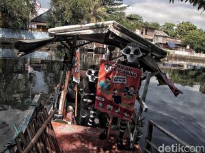 Aksi Dua Nyamuk Belang Ajak Warga Cegah Demam Berdarah