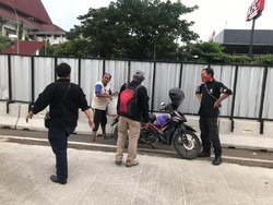 Lho! Pengemis Mau Berhenti Asal Diberi Uang Pensiun Rp 5 Juta/Bulan