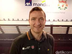 Smicer Berharap Liverpool Segera Akhiri Puasa Gelar di Liga