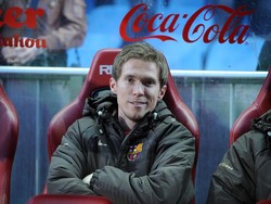 Performa impresif Alexander Hleb di Arsenal membuat Barca kesengsem sehingga mendaratkannya di 2008. Namun, Hleb gagal memenuhi tuntutan di La Liga sehingga cuma membuat 36 penampilan di seluruh kompetisi. Hleb kemudian dipinjamkan ke beberapa klub sampai akhirnya resmi bergabung klub Rusia Krylia Sovetov Samara di 2012. Sejak saat itu, Hleb kian menjauh dari hingar-bingar sepakbola elite Eropa. Foto: Getty Images