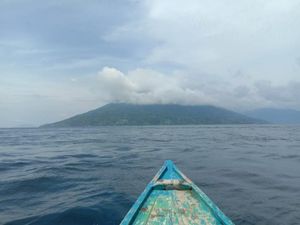 Cerita Perjalanan ke Alor, Pulau Budaya yang Mendunia
