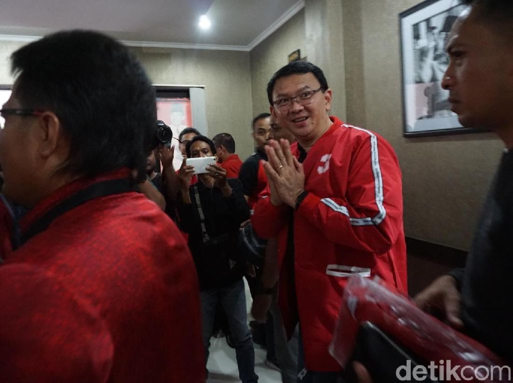 Bicara soal Reklamasi, Canda Ahok: Nanti Dikira Anies Gue Kampanye Bicara soal Reklamasi, Canda Ahok: Nanti Dikira Anies Gue Kampanye
