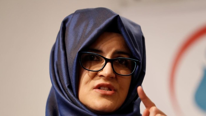 Tunangan Jamal Khashoggi, Hatice Cengiz, menerbitkan buku mengenang sang jurnalis asal Arab Saudi. Peluncuran buku itu diselenggarakan di Turki.