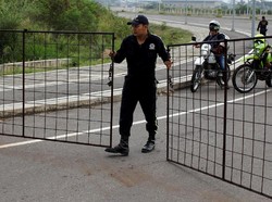 Oposisi Buka Blokade Tentara Venezuela di Perbatasan