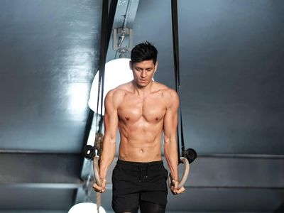 Hideo Muraoka, Model Tampan Pintar Yoga yang Diidolakan Lucinta Luna