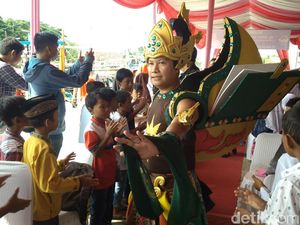 Gatot Maca, Ikon Literasi Kawasan Pesisir Cirebon Gatot Maca, Ikon Literasi Kawasan Pesisir Cirebon