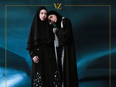 Cantiknya Bikin Adem, Gaya Para Selebriti Saat Sebar Ajakan Sumbang Mukena