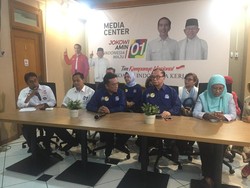 Keluarga Korban Desak Negara Tuntaskan Kasus Trisakti 98