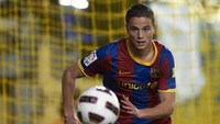 Ibrahim Afellay menambah deretan pemain yang meredup sejak bermain di Barcelona. Pernah didapuk sebagai pemain masa depan Belanda setelah tampil apik di PSV, peruntungan Affelay berubah di Catalan. Selama tiga musim, Affelay cuma bermain 35 kali sehingga dipinjamkan ke Schalke dan Olympiakos. Sejak 2015/16 si gelandang serang tercatat sebagai pemain Stoke City dan musim lalu terdegradasi ke divisi Championship. Foto: Getty Images