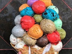 Selain Cantik, Buket dari 19 Sekop Es Krim Ini Instagramable!