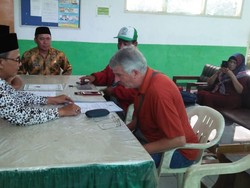 Demi Nikahi Gadis Pangandaran, Banyak Bule Jadi Mualaf