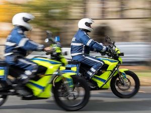 Heboh Kasus Adi Saputra, Begini Rumitnya Aturan Berkendara di Jerman