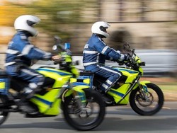 Heboh Kasus Adi Saputra, Begini Rumitnya Aturan Berkendara di Jerman