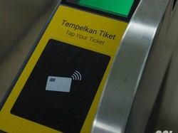 Hari Ini MRT Sudah Tidak Gratis, Tapi Masih Ada Error