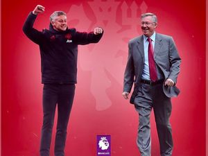 Netizen Makin Yakin Solskjaer Titisan Alex Ferguson