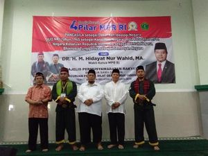 HNW: Empat Pilar MPR Penting untuk Kenali Indonesia HNW: Empat Pilar MPR Penting untuk Kenali Indonesia