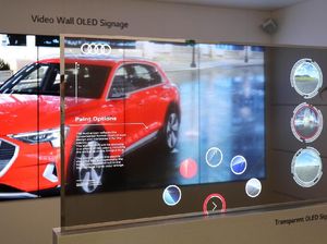 LG Pamer Layar OLED Transparan Bak di Film Hollywood