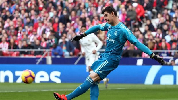 Thibaut Courtois tampaknya bakal bekerja keras menjaga gawang Real Madrid. (