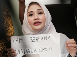Istri Curhat Mandala Shoji Tidur di Penjara: Siram Kecoa Datang Kelabang