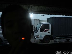Truk Dibatasi Melintas di Jalan Tol dan Non Tol saat Arus Mudik, Catat Tanggalnya Truk Dibatasi Melintas di Jalan Tol dan Non Tol saat Arus Mudik, Catat Tanggalnya