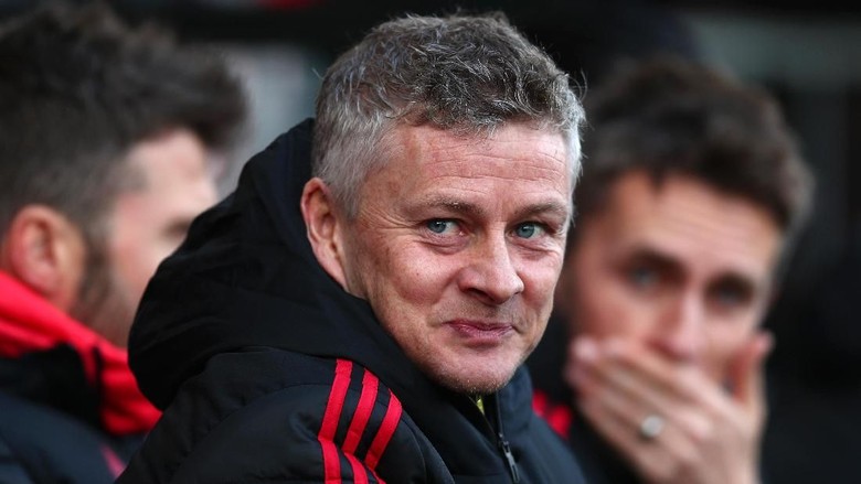 Demi MU Tetap di Empat Besar, Solskjaer Dukung City Saat Lawan Chelsea?