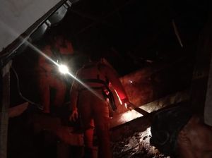 Tanggul Pasirjati Bandung Jebol, 1 Orang Tewas