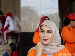 Tips Marini Ibu Peri Zumarnis Tetap Langsing Meski Sudah Kepala Empat