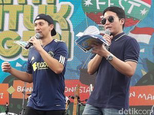 Desta dan Vincent Rompies Reunian di Panggung Pensi