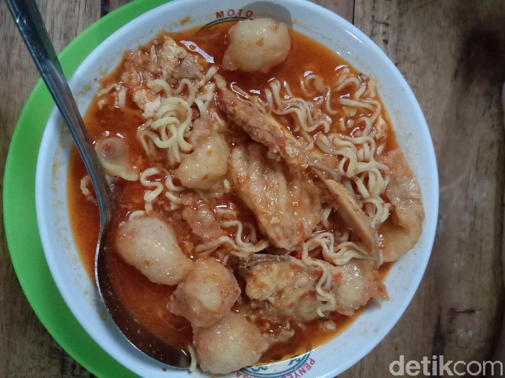 Dari Kampung Kini Seblak Populer di Indonesia hingga Disukai Orang Korea Dari Kampung Kini Seblak Populer di Indonesia hingga Disukai Orang Korea