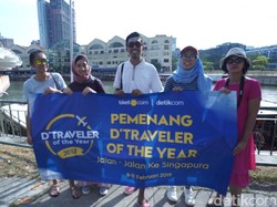 Asyik Banget, dTraveler Jalan-jalan Keliling Singapura