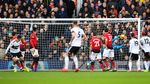 Red Hot Manchester United Menembus Empat Besar
