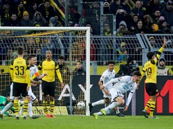 Buang Keunggulan Tiga Gol, Dortmund Ditahan Hoffenheim 3-3