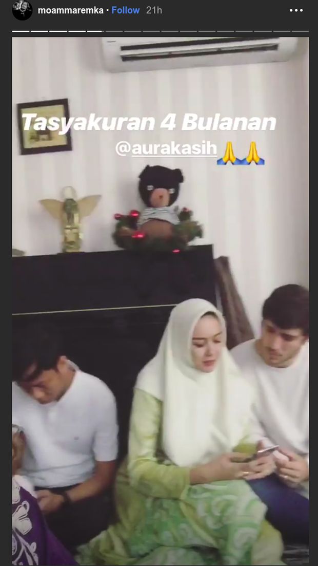 Acara 4 bulan kehamilan Aura Kasih