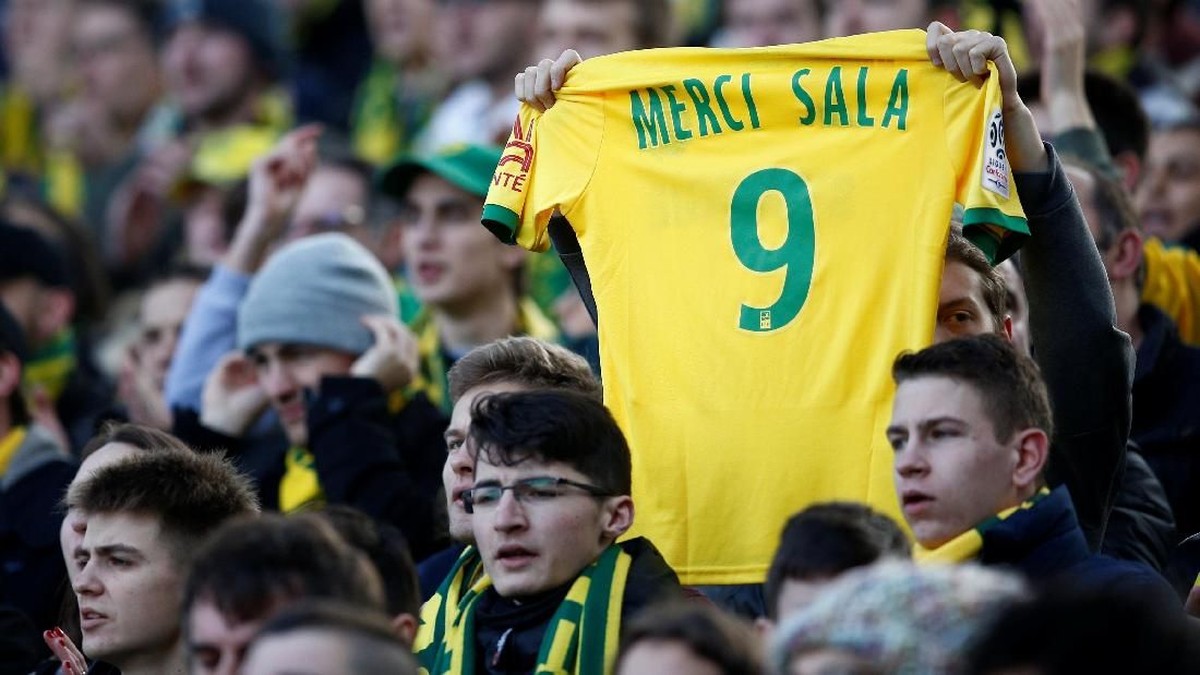 Akan ada penghormatan untuk Emiliano Sala di Liga Champions dan Liga Europa tengah pekan ini (REUTERS/Stephane Mahe)