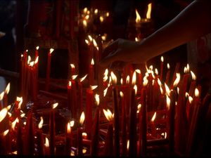 Lilin Pengantar Doa