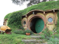 Desa Hobbiton yang Asli di Selandia Baru, Juara Banget!