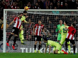 Barcelona tak kesulitan menguasai bola, dengan persentase mencapai 67%. Namun menjadi persoalan karena mereka kesulitan menciptakan peluang. Reuters/Vincent West.