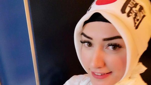 Cantik dan Jagoan, Wasit Taekwondo Berhijab Ini Curi Perhatian Publik
