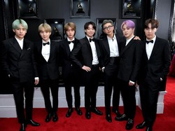 Pose Mesra Alicia Keys hingga Gaya BTS di Red Carpet Grammy Awards