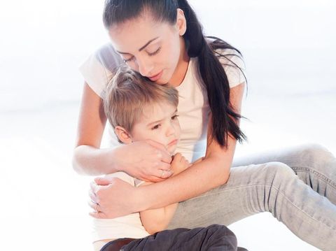 his son obnivaet mom the sadness of love