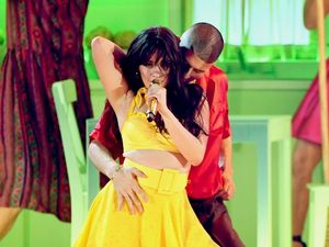 Aksi Panas Camila Cabello Buka Grammy Awards 2019